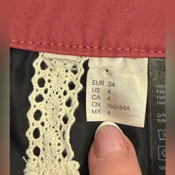 Boho Mini Skirt Floral Red Trim Cottagecore Lined Skirt Size 4 - Picture 4 of 8